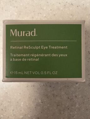 Murad Retinal ReScuplt Eye Treatment - Green and White Packaging
